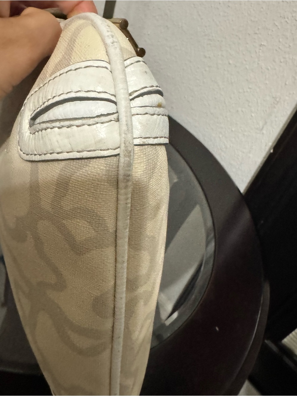 TOUS Cream and Taupe Pattern Shoulder Bag - Picture 9 of 16